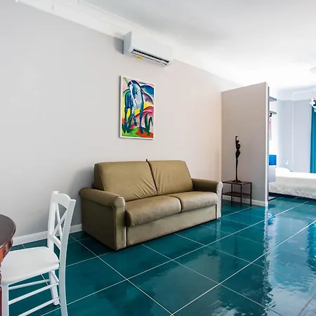 Сasa de vacaciones Palazzo De Gregorio Elegance SantʼAntonio Abate