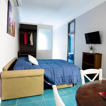 Сasa de vacaciones Palazzo De Gregorio Elegance SantʼAntonio Abate