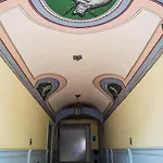 Palazzo De Gregorio Elegance Сasa de vacaciones *